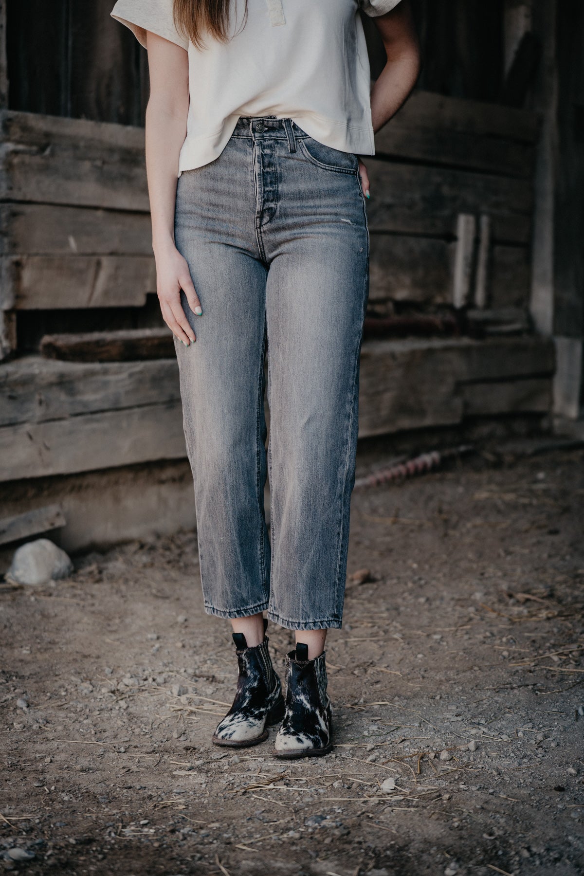 'Calipso' Ultra High Rise Relaxed Straight Leg by Ariat (24-34)