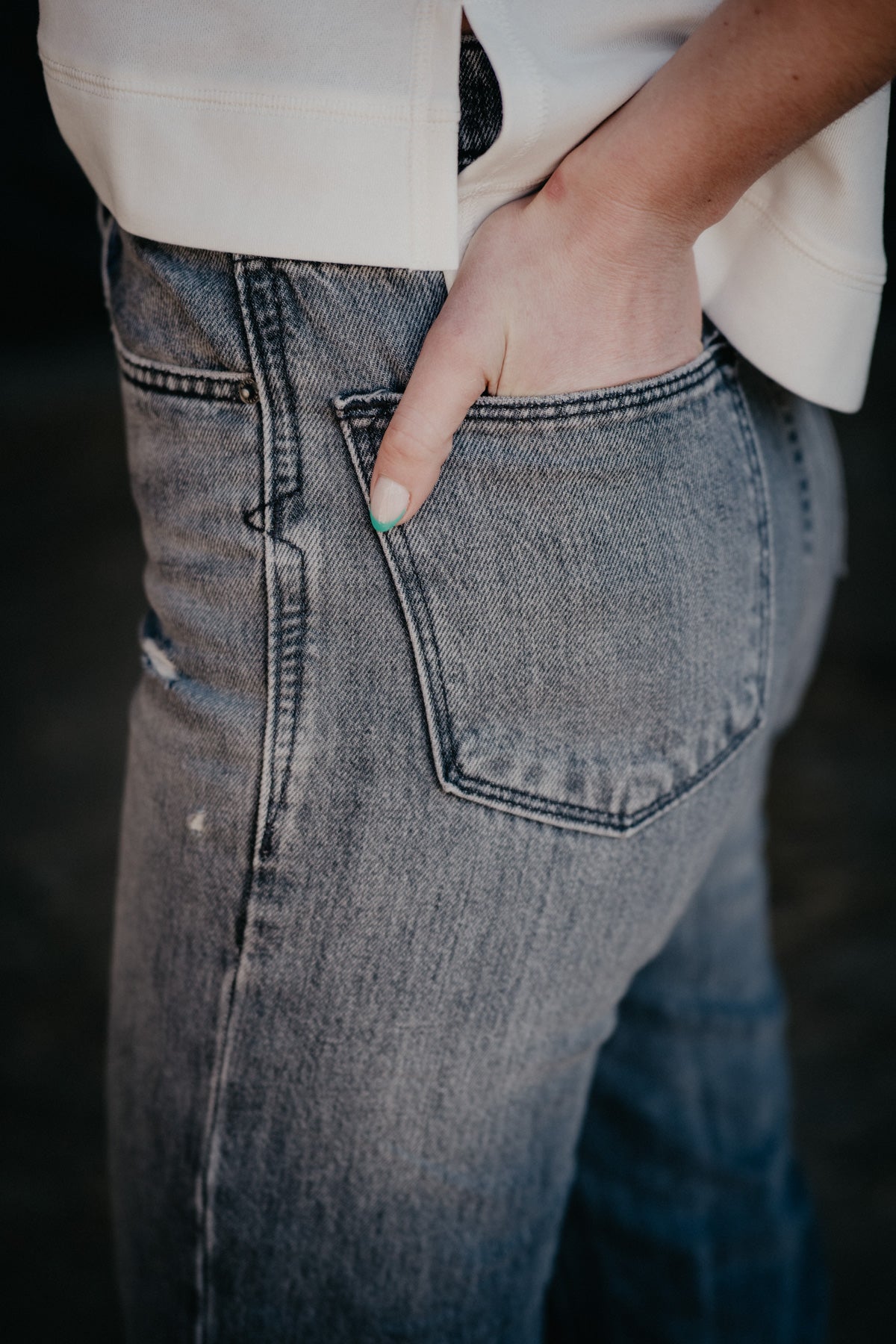 'Calipso' Ultra High Rise Relaxed Straight Leg by Ariat (24-34)