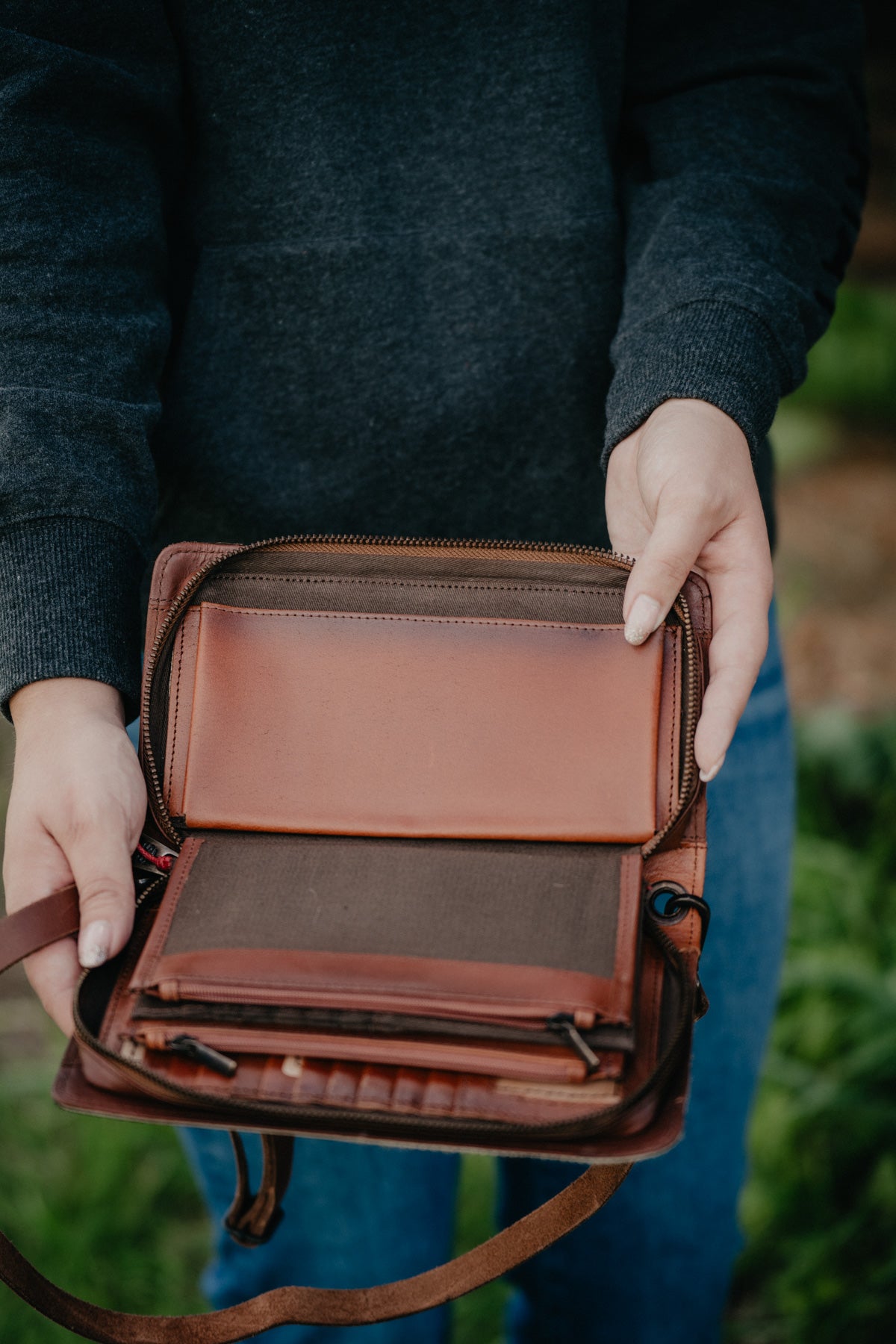 'Evie' Cowhide Organizer