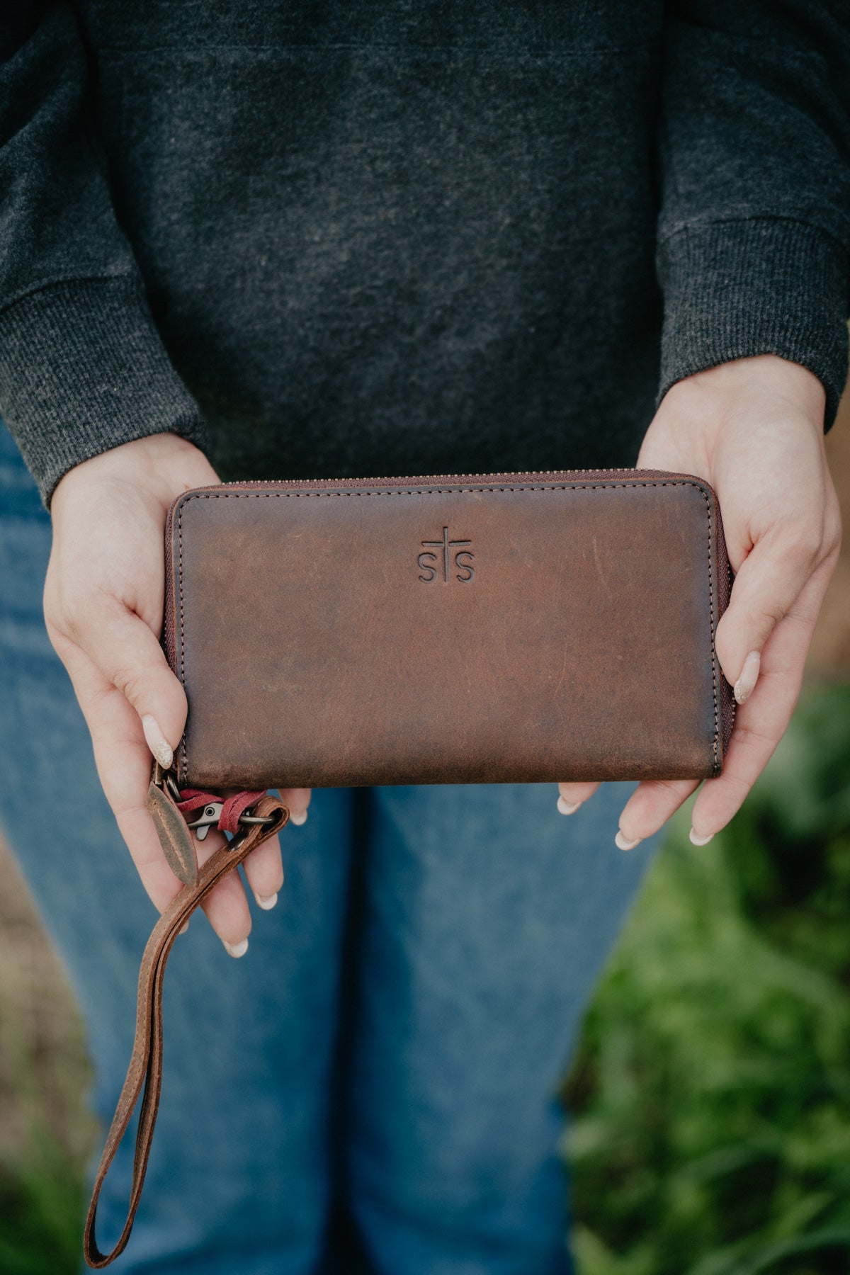 'Betsy' Baroness Bifold Wristlet by STS Ranchwear