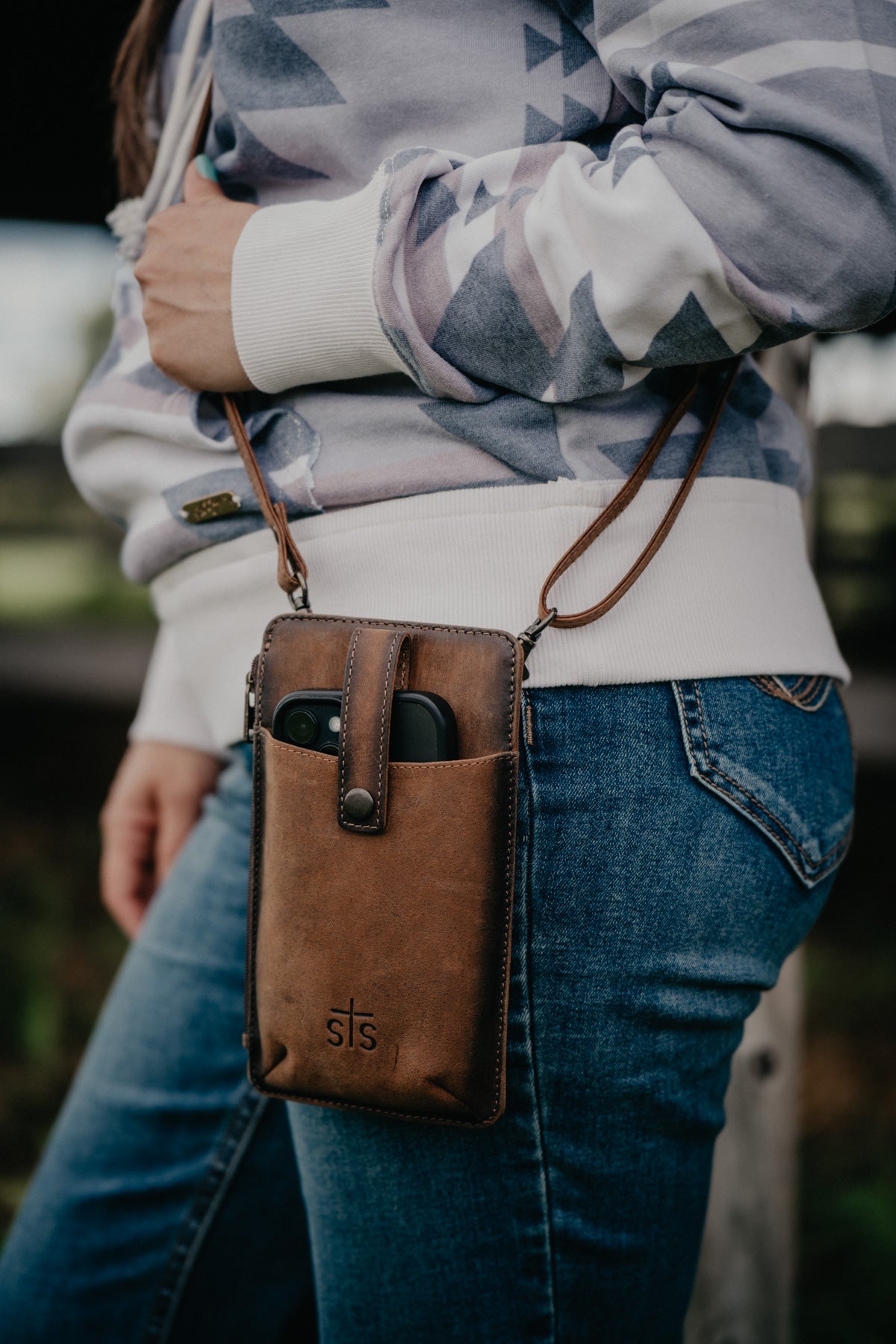'Phoebe' Baroness Phone Sling