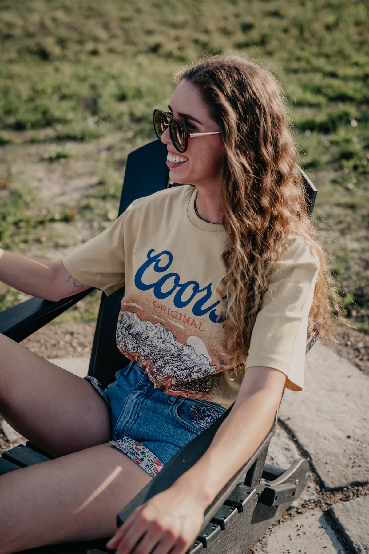 'Coors Mountain' Wrangler X Coors T-Shirt (XS-XXL)