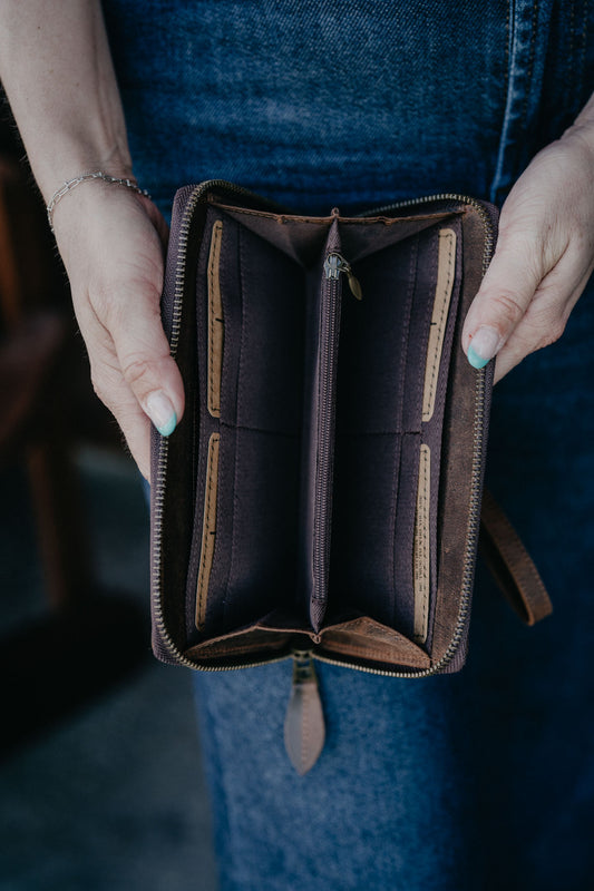 'Betsy' Baroness Bifold Wristlet by STS Ranchwear