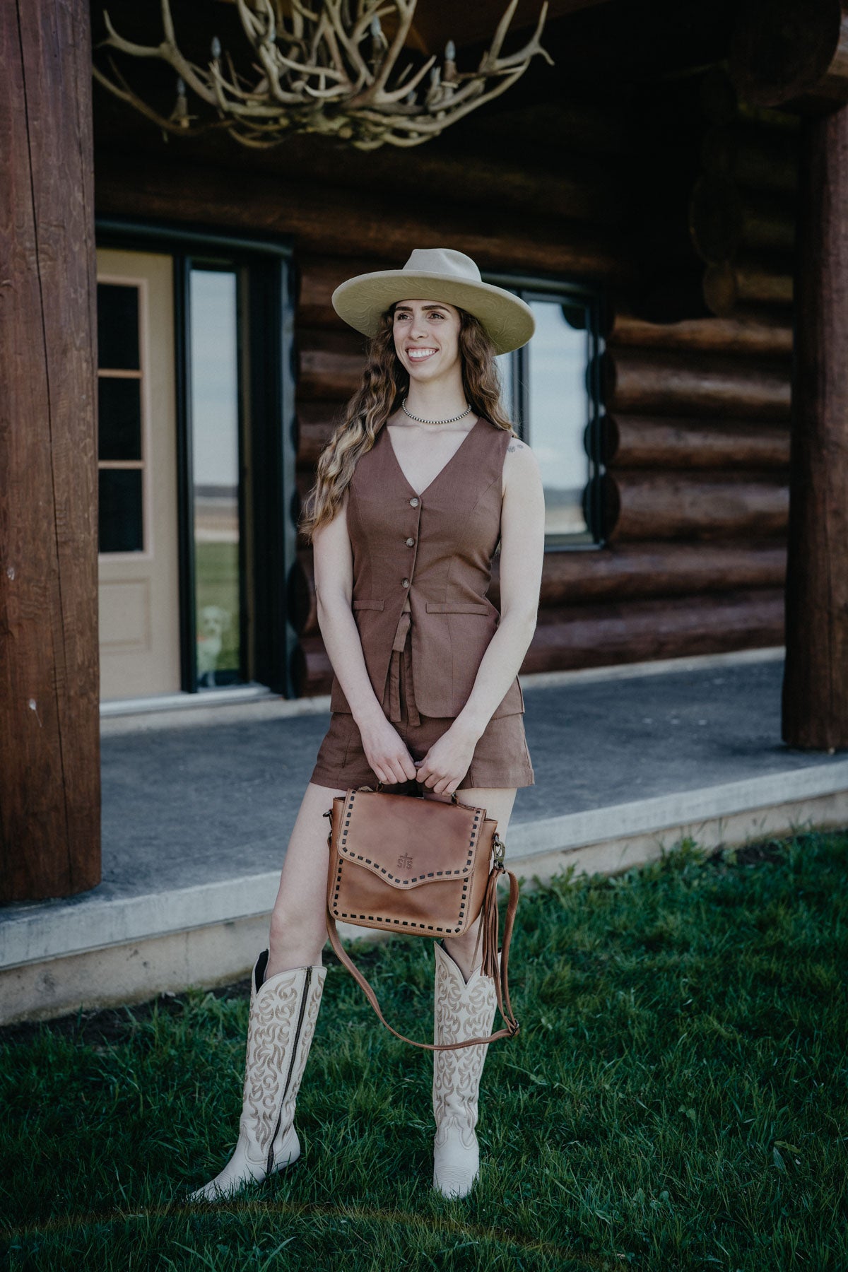 'Dakota' Tan Crossbody by STS Ranchwear
