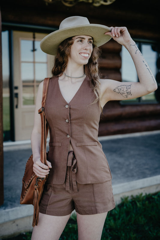 'Reyna' Women's Brown Sleeveless Blazer (S-L)