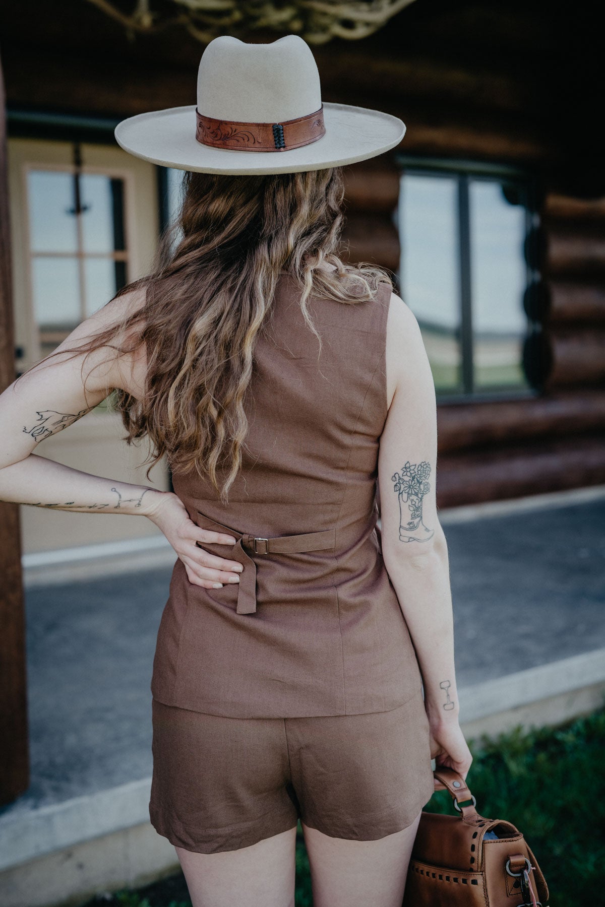 'Reyna' Women's Brown Sleeveless Blazer (S-L)