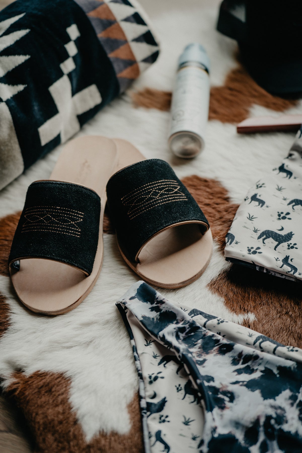 Nadia Western Stitch Leather Slide Sandals (2 Colours)