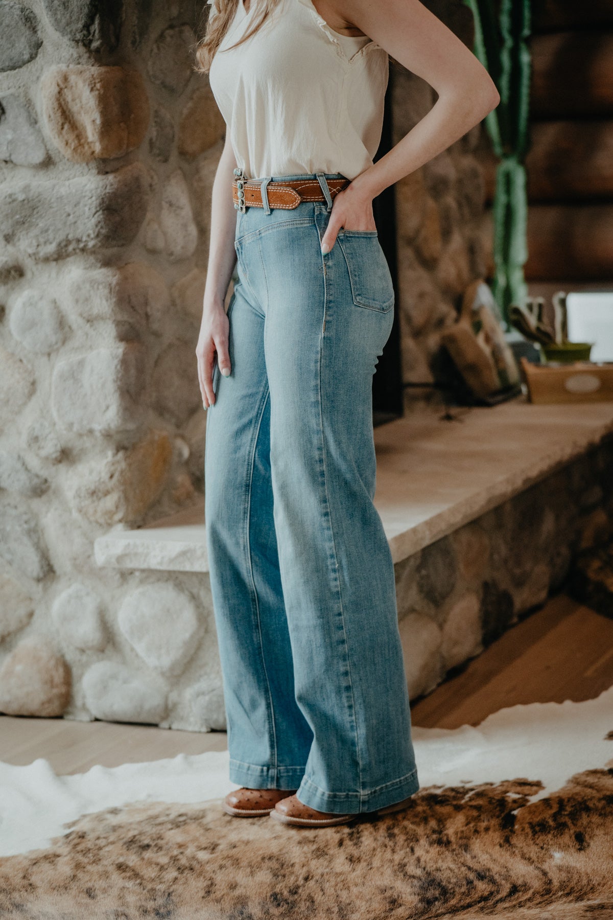 'Delaware' Ultra High Rise Wide Leg Jean by Ariat (29S & 30S ONLY)