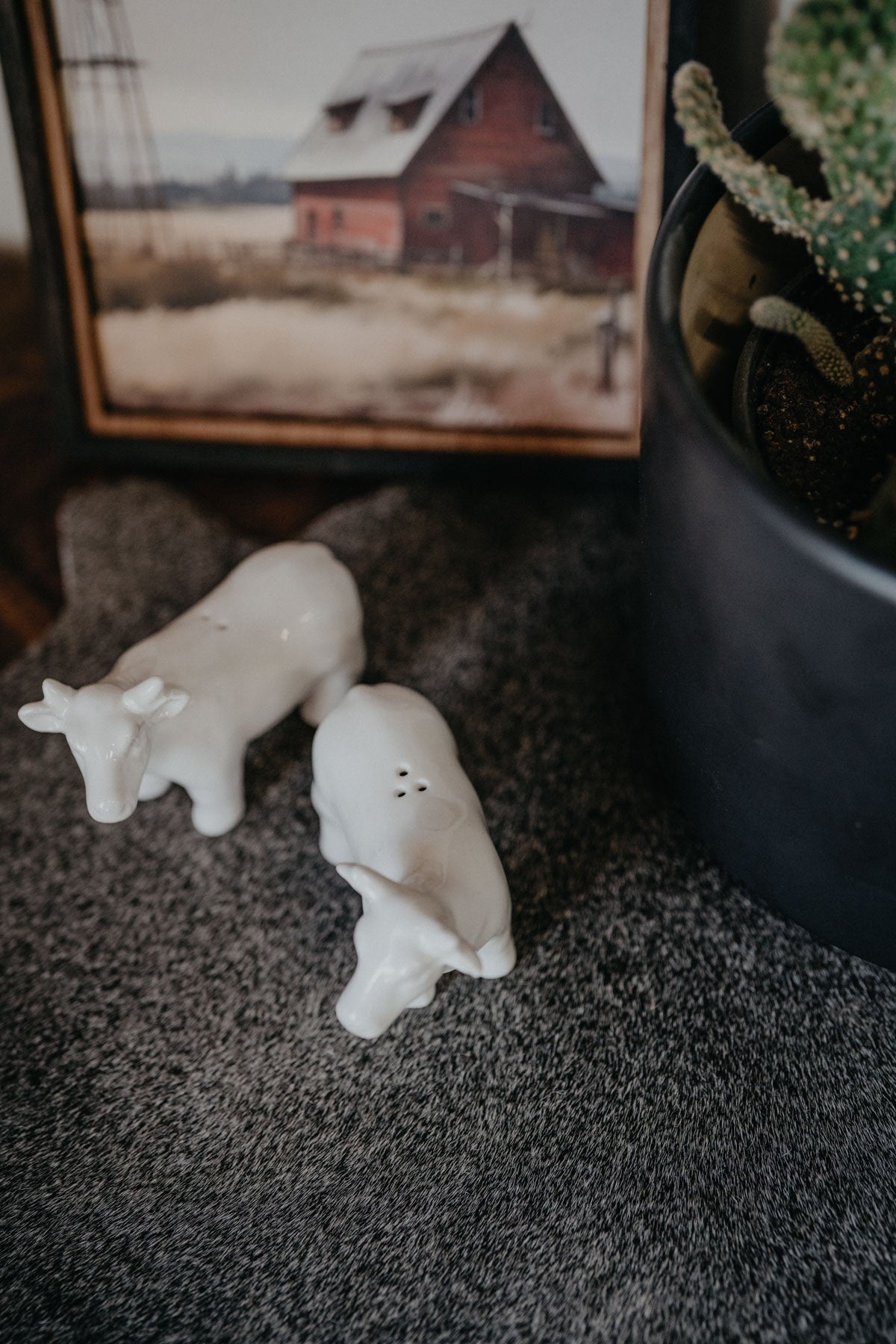 Dolomite Cow Salt & Pepper Shaker