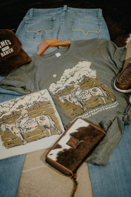 'Somewhere on a Horse' Graphic T (1 XS)