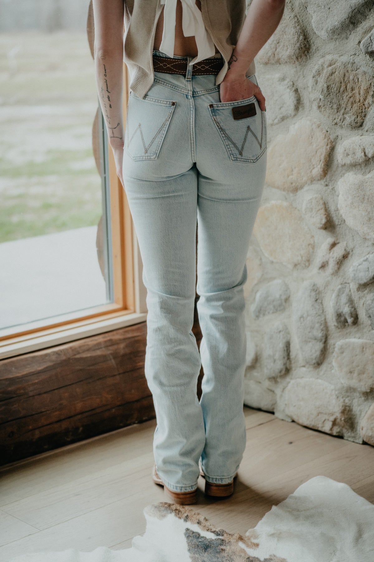 'Selena' Wrangler Bailey Light Wash Slim Bootcut (24-35)