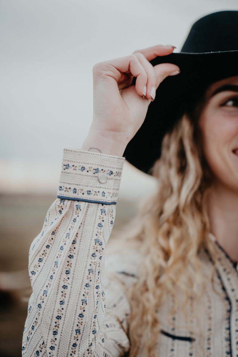 'Vera' Women's Wallpaper Pearl Snap Shirt by Roper (XS-XL)