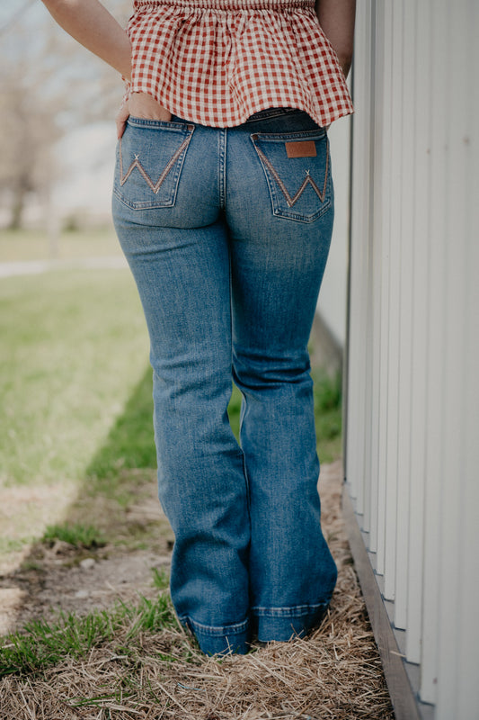 'Cynthia' Mae Mid Rise Trouser Jean by Wrangler (24-34)