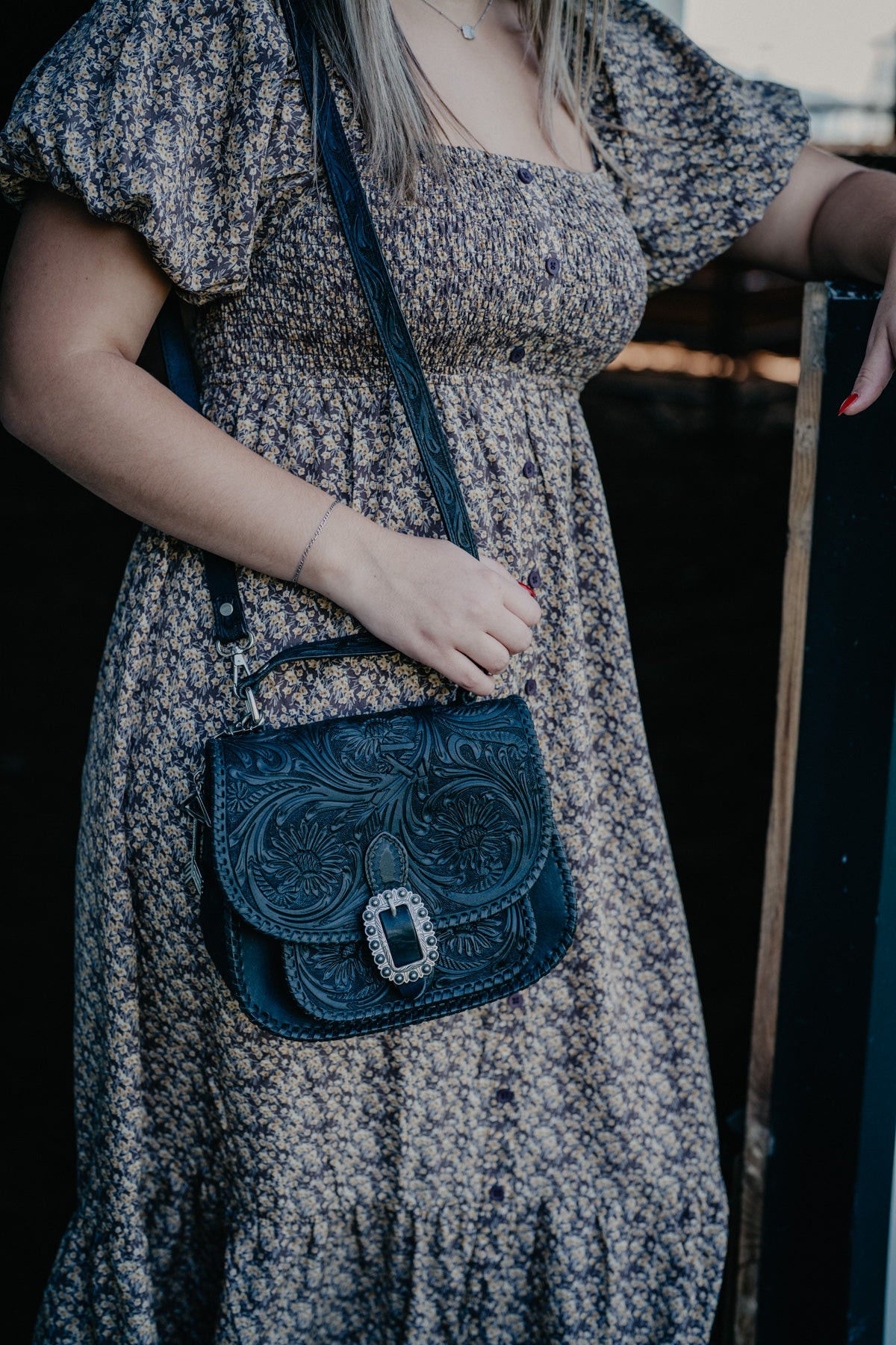 'Floral Heritage' Handbag with Whipstitch