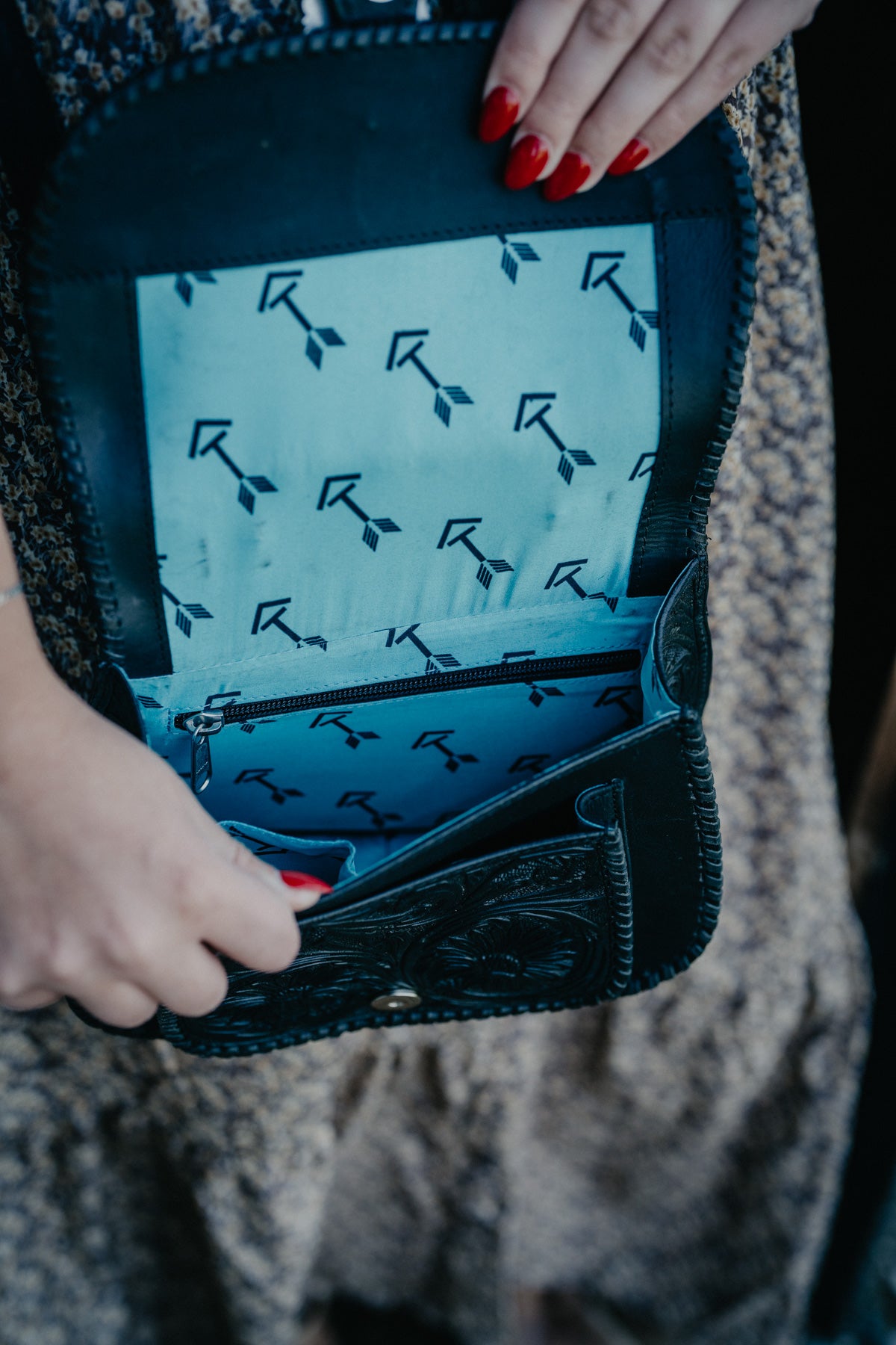 'Floral Heritage' Handbag with Whipstitch