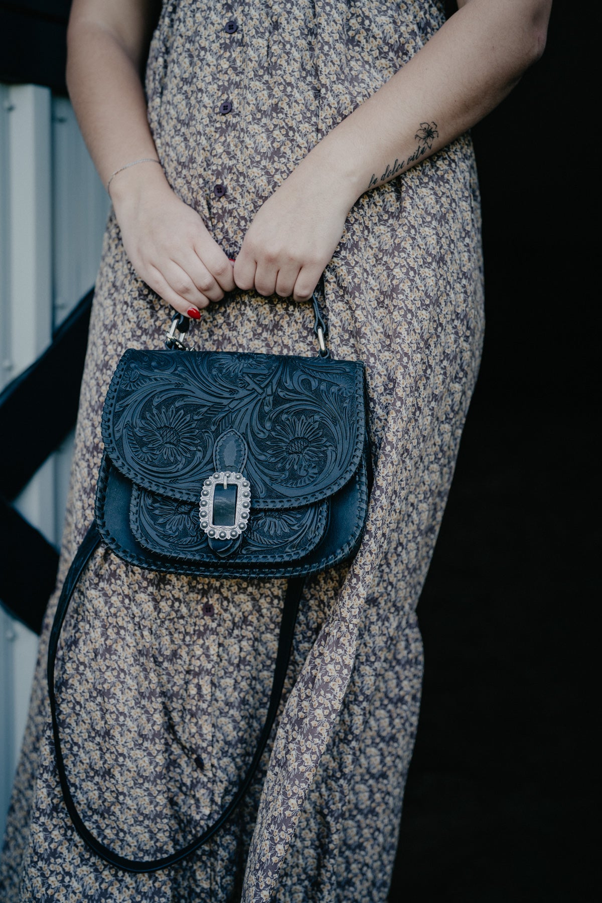 'Floral Heritage' Handbag with Whipstitch