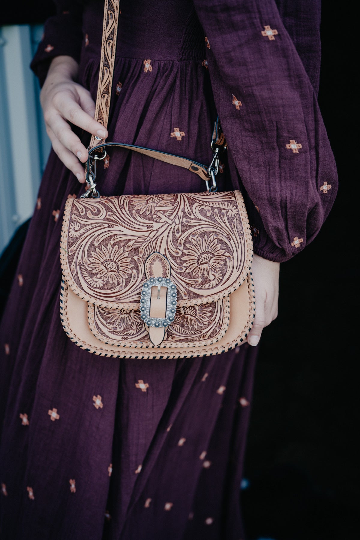 'Floral Heritage' Handbag with Whipstitch