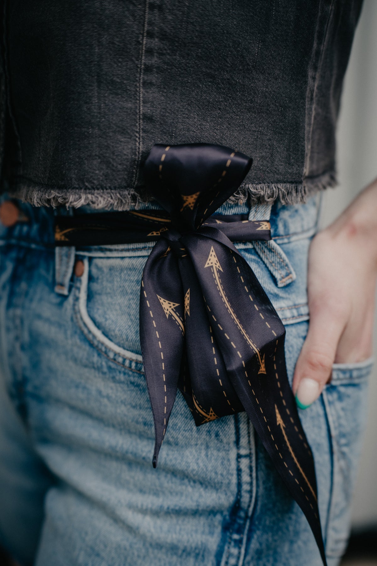 Silk Twilly (4 Prints)