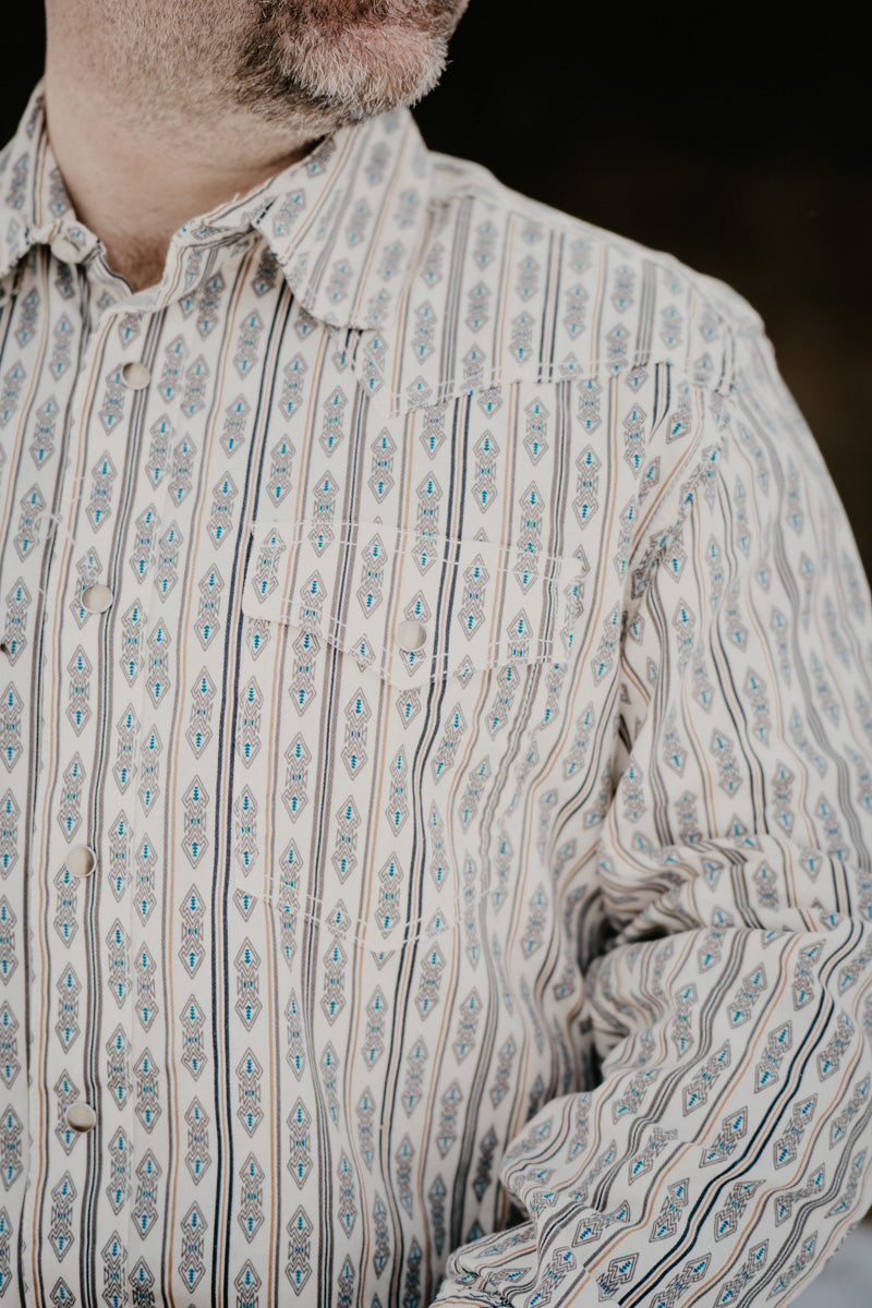 'Hendrix' Wrangler Retro Pearl Snap Long Sleeve Shirt (S-XXL)