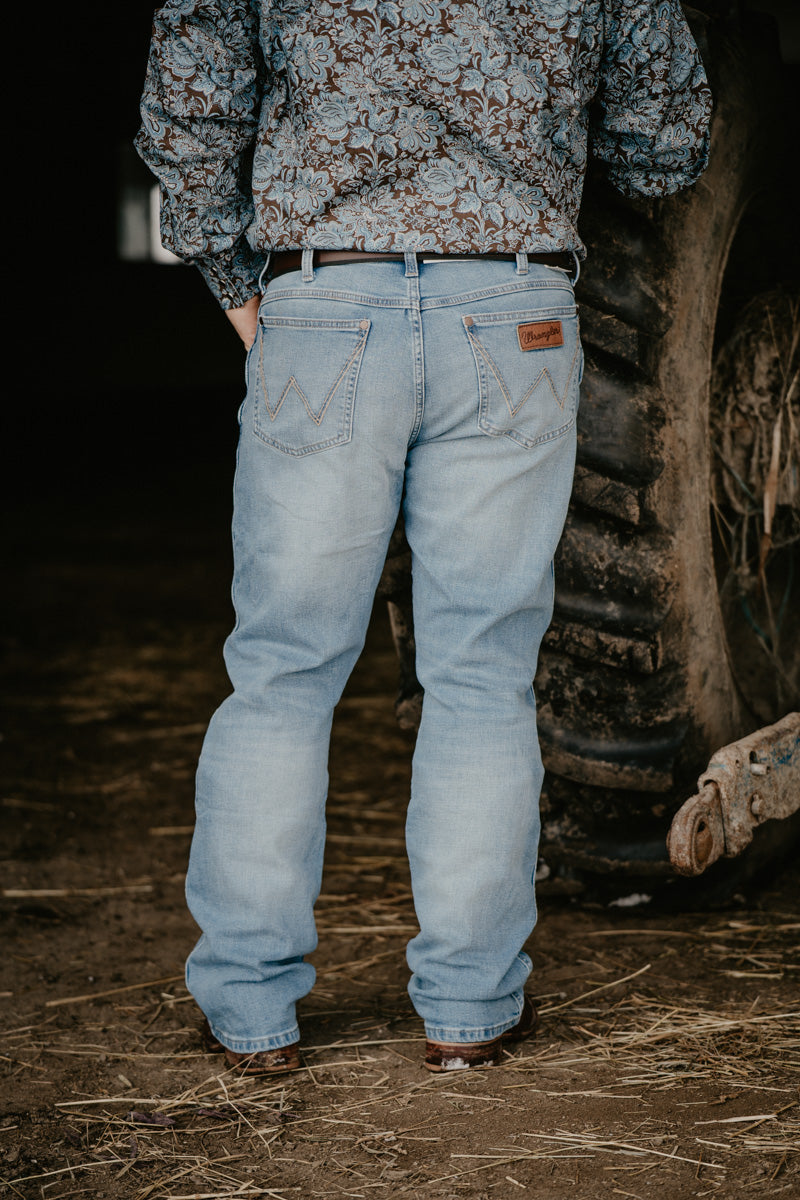 'Campbell' Men's Retro Slim Bootcut Wrangler Jean (29-42)