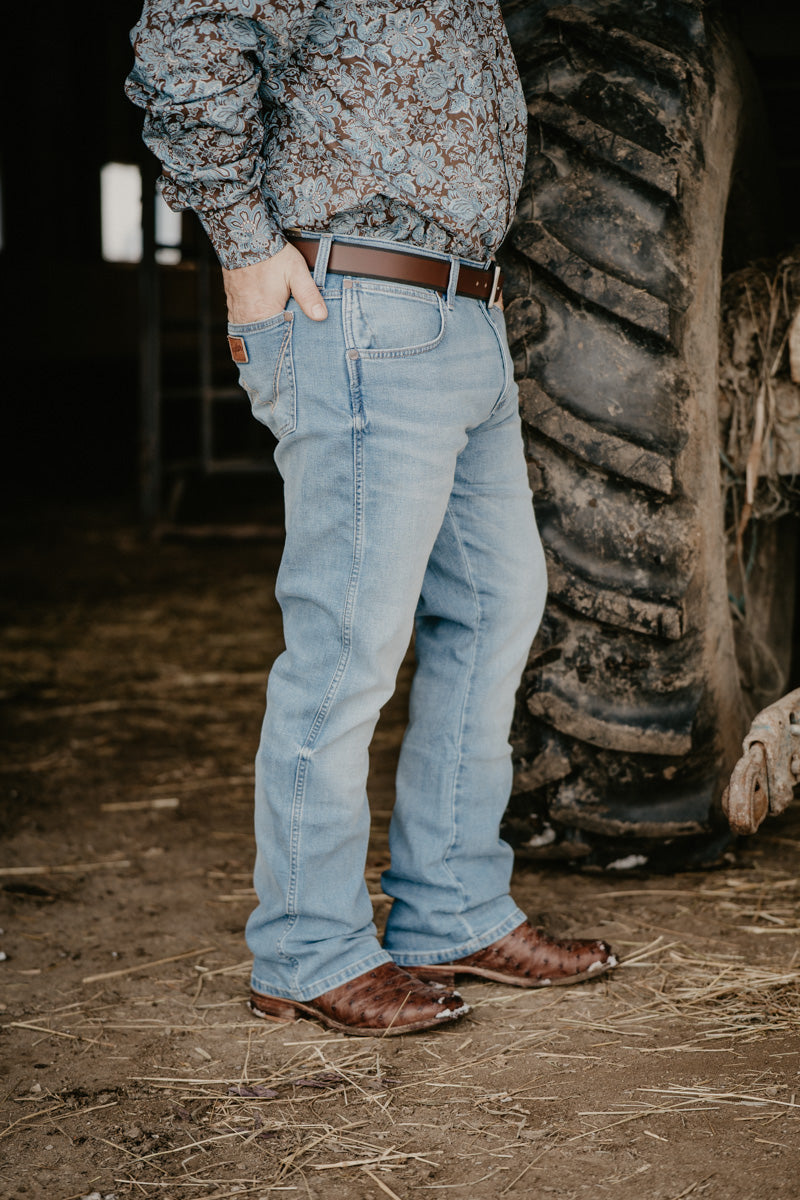 'Campbell' Men's Retro Slim Bootcut Wrangler Jean (29-42)