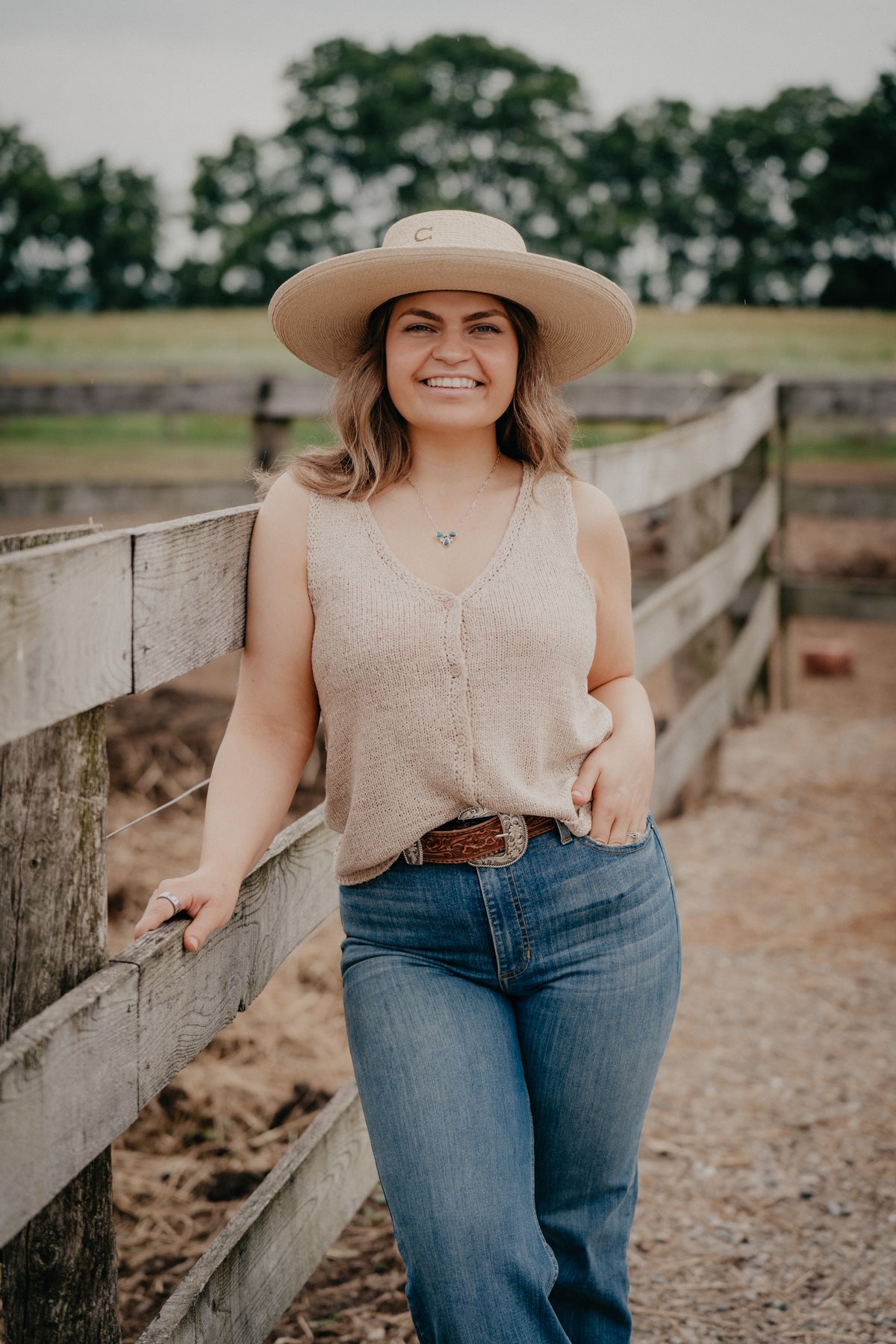 'Mage' Sweater Natural Vest (XS-L)