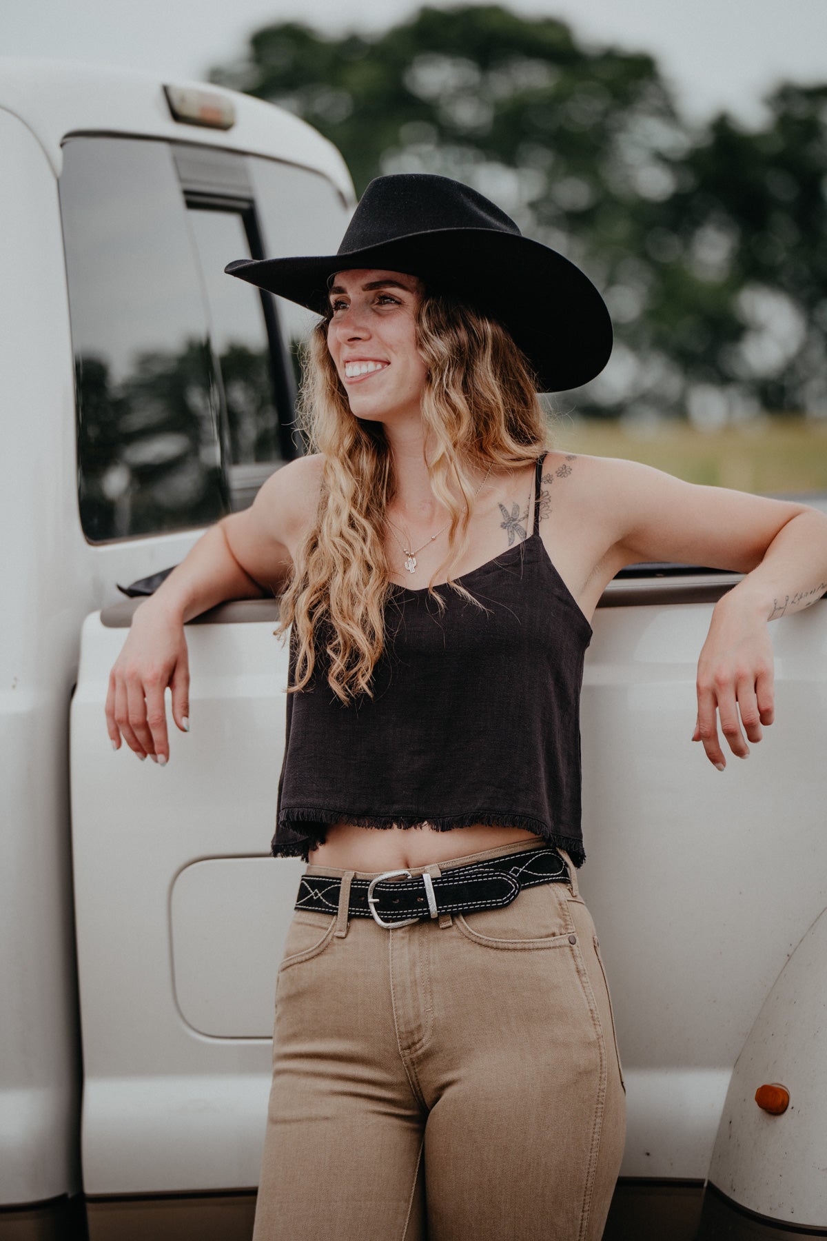 'Sabel' Cropped Linen Tank {XS-L; 2 Colours}