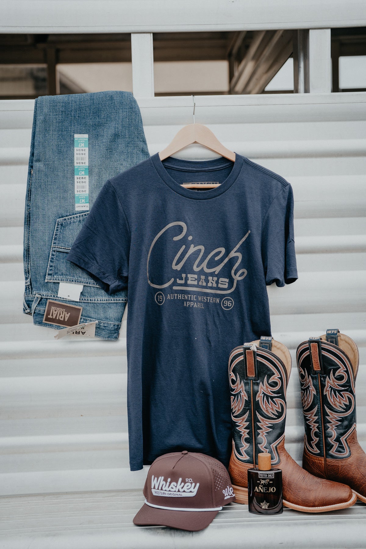'Colson' Men's Navy CINCH T-Shirt