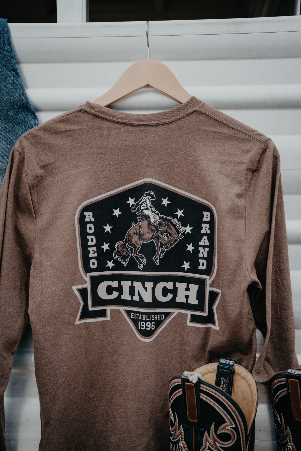 'Rodeo Bronc' Men's Brown CINCH Long Sleeve T-Shirt