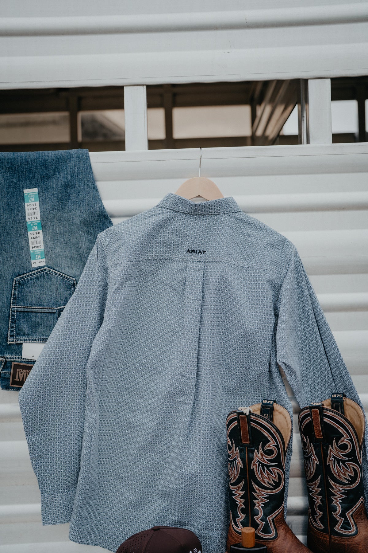 'Lester' Men's Blue and White Geometric Button Down by Ariat