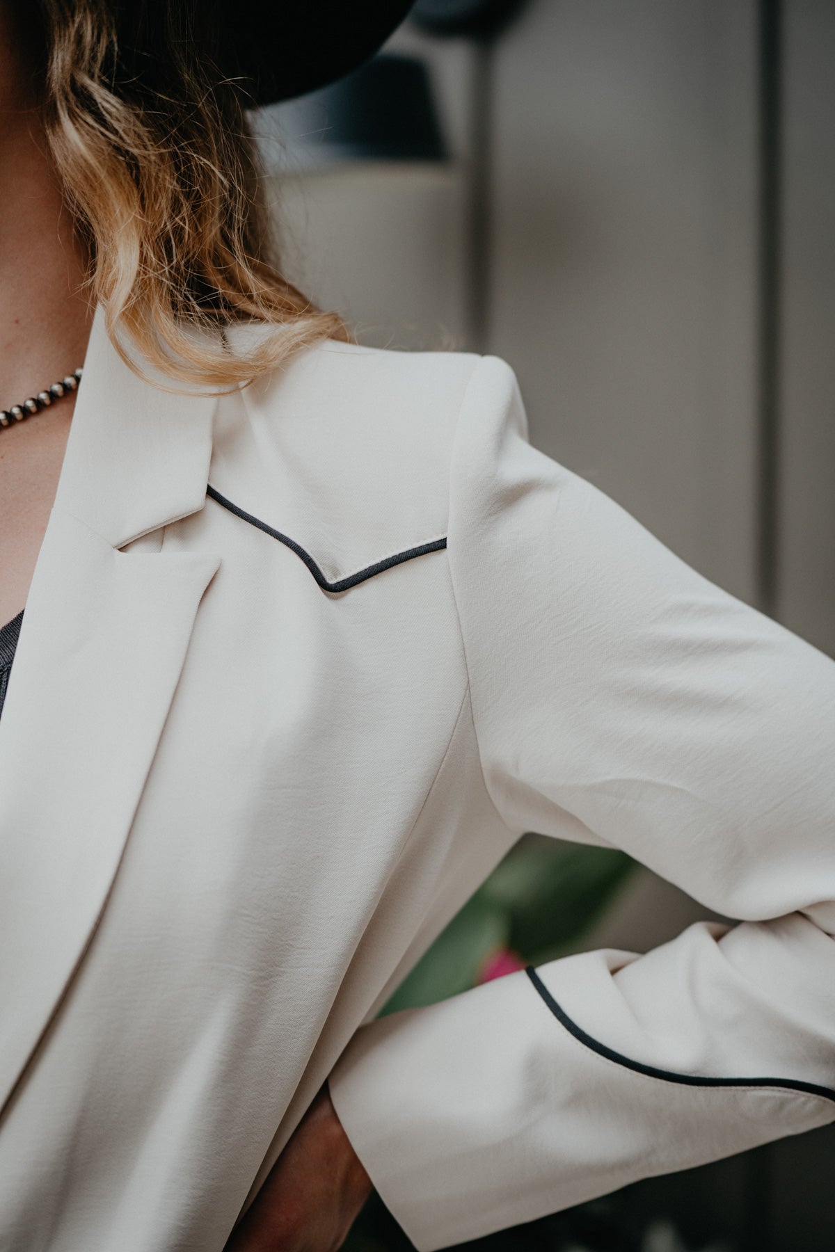 'Parton' Women's Blazer Summer Sand (XS-M)