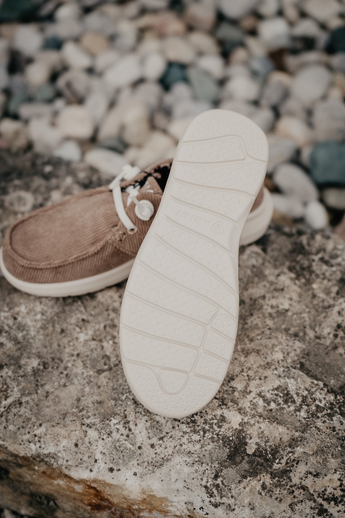 'Cordry' Ariat Women's Sand Corduroy Hilo (6-11)