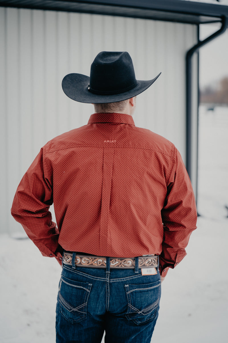 'Lucas' Ariat Men's Dark Red Geometric Button Down (M-XXL)