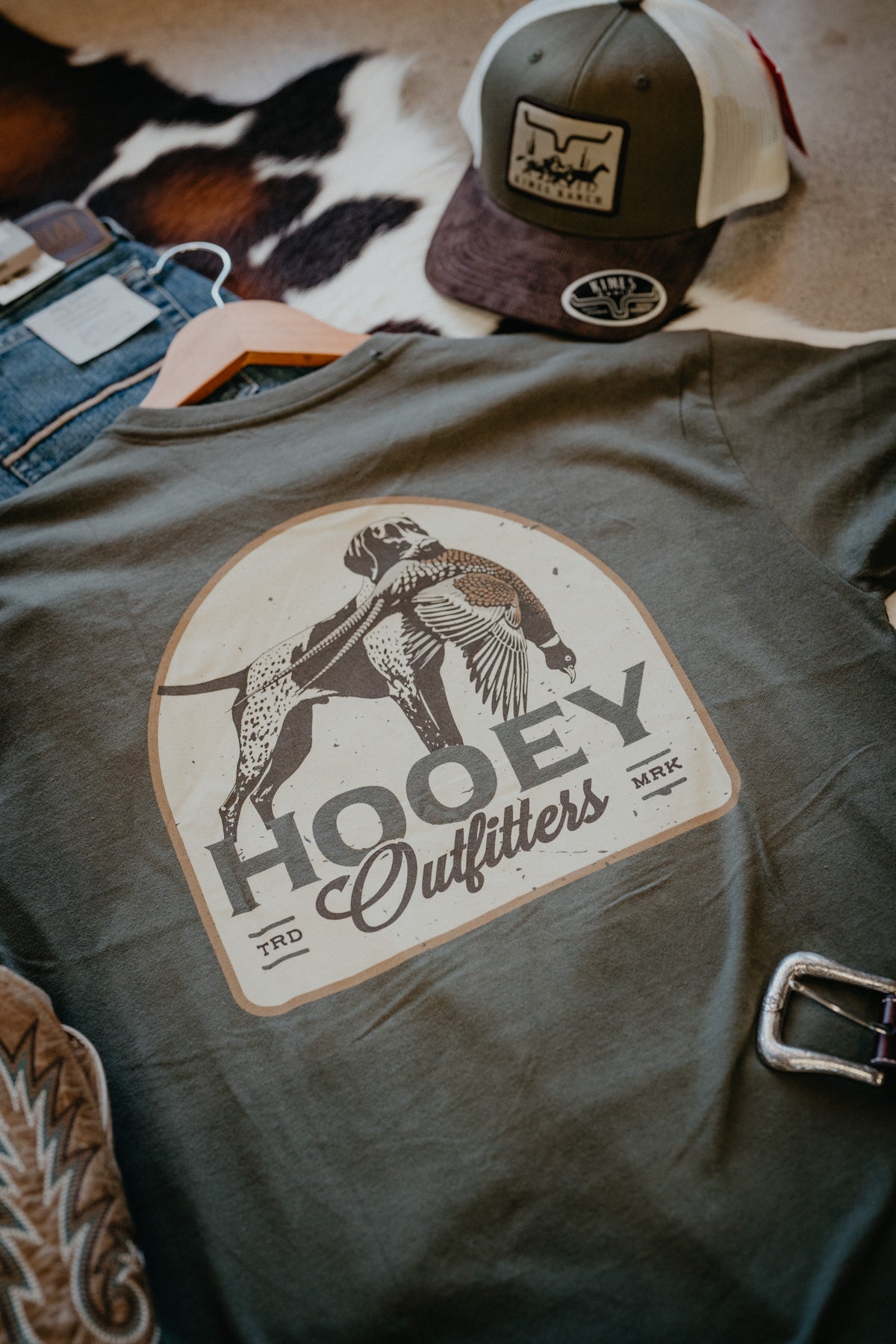 'Ray' Men's Olive Green Crew Neck T-Shirt With Birddog Logo