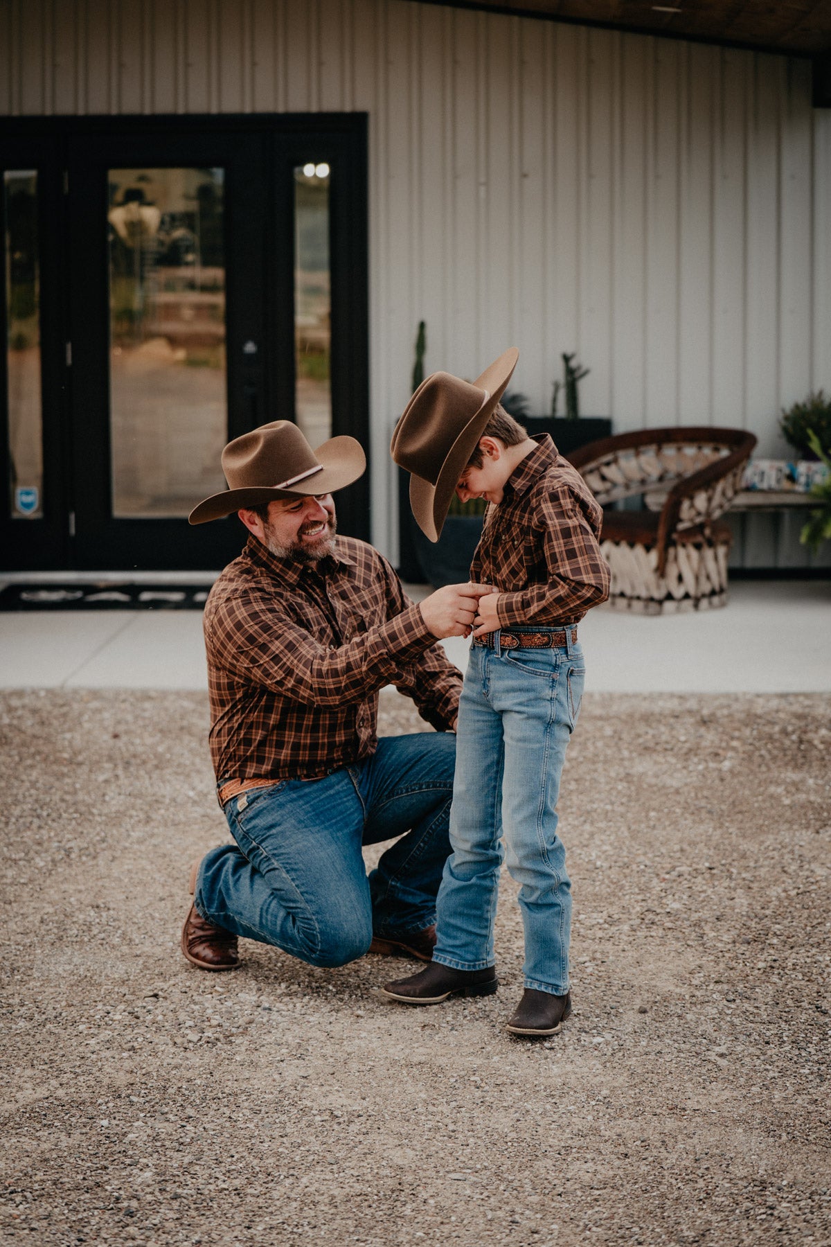 'Brad' Men's Brown/Caramel Plaid Wrangler Retro Core (S-XXL)