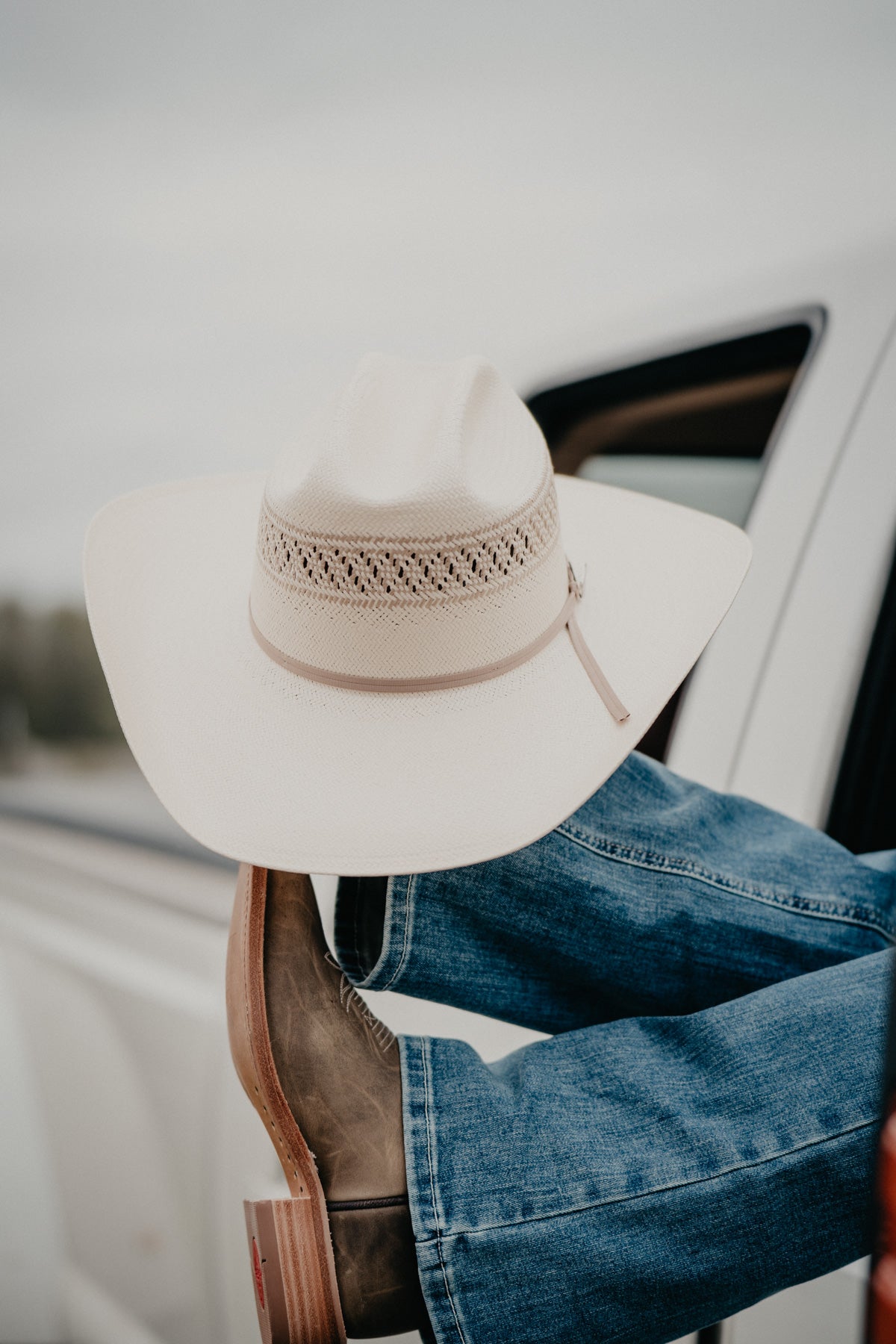 Wildfire 20X USTRC Straw Hat by Resistol