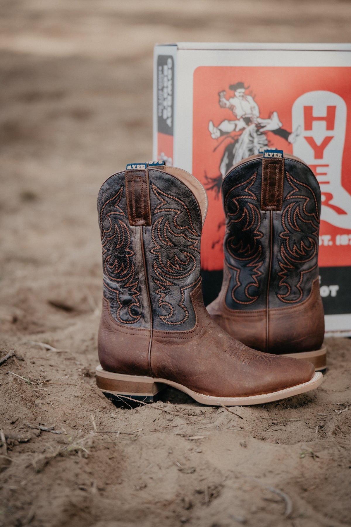 11" Hyer Men's Brown/Grey Bucklin Brown Boots (Sizes 8.5-13 D/EE Width)