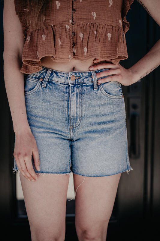 'Stella' Wrangler Cowboy Cut Short 5.5" Inseam (24-33)