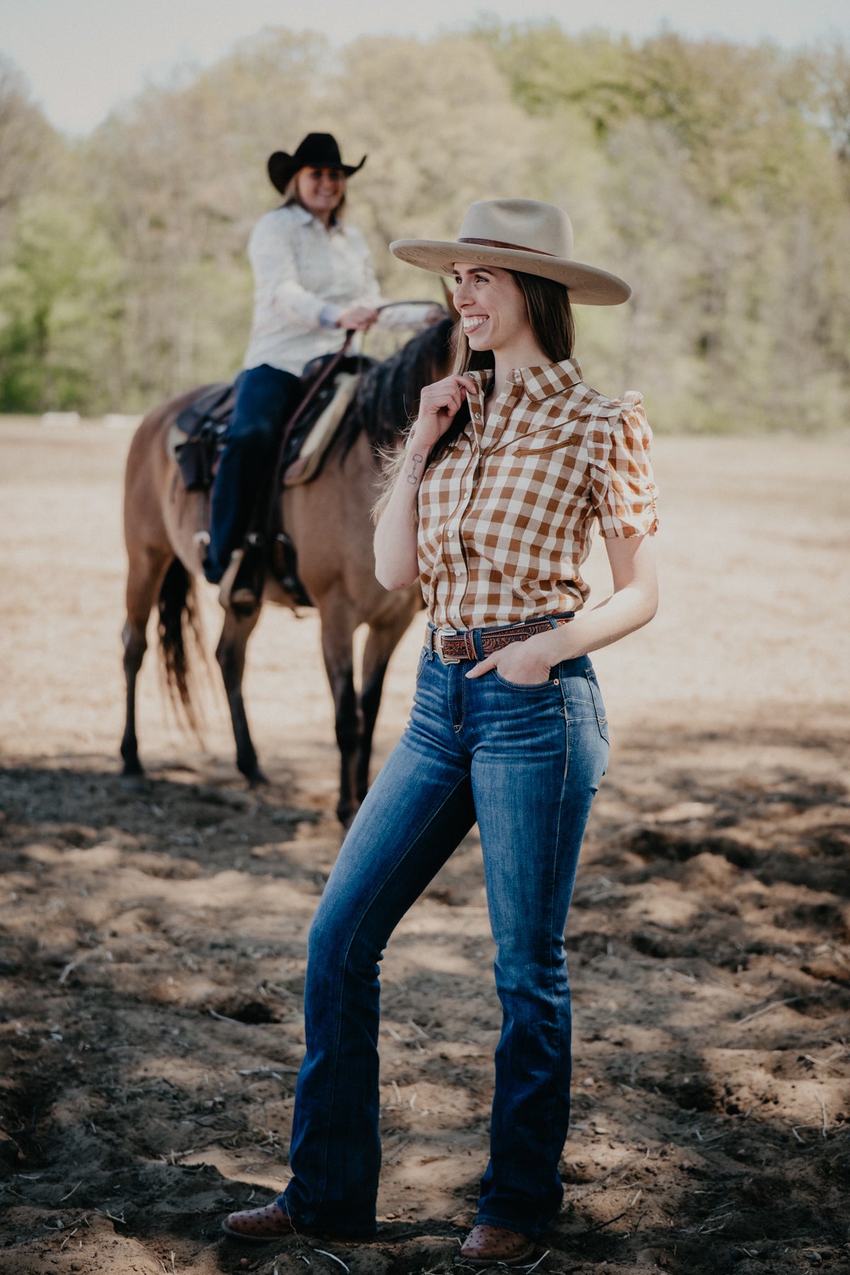 'Carissa' Camel Gingham Pearl Snap Short Sleeve Blouse (S-XL)