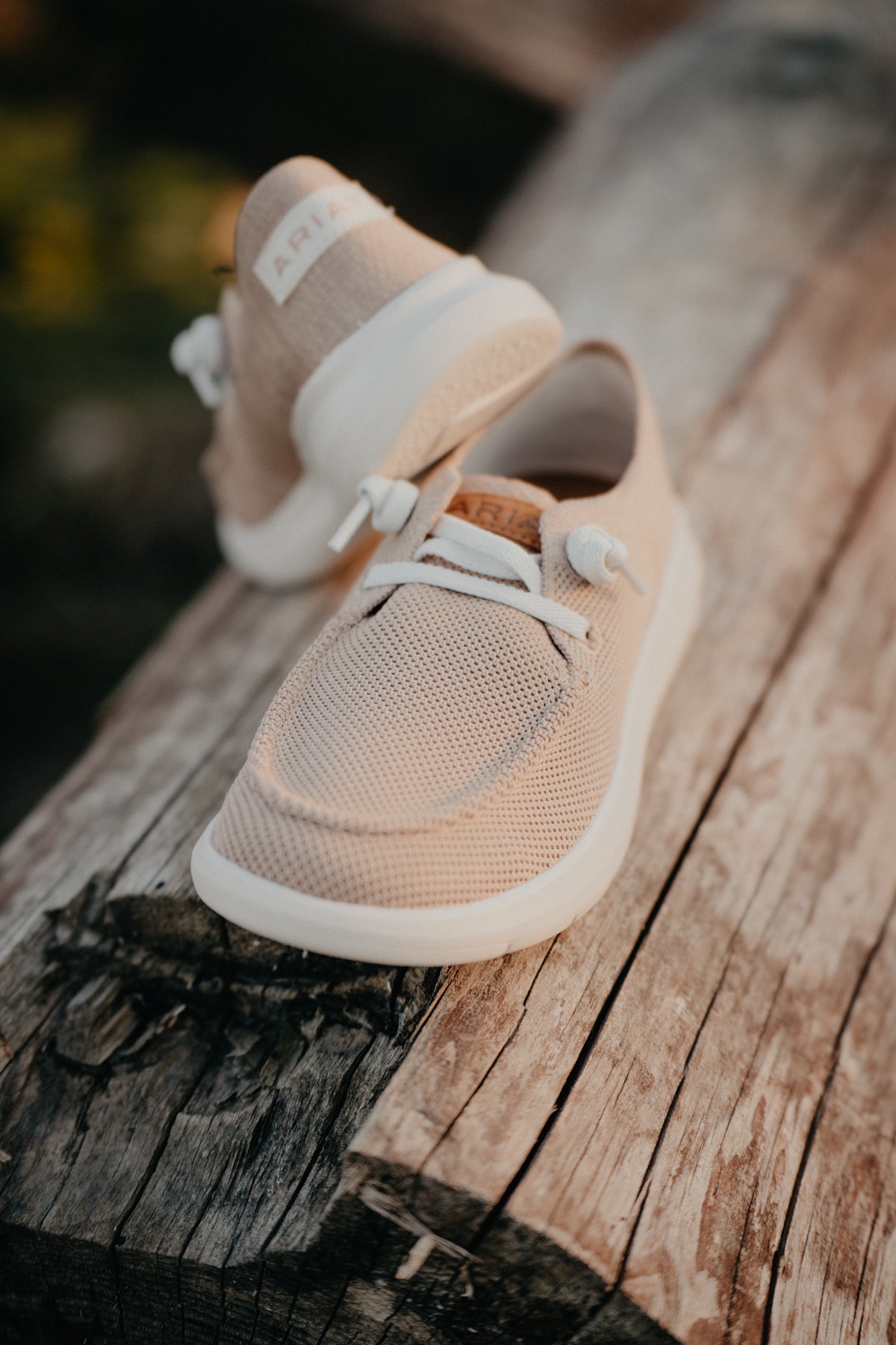 'June' Women's Ariat Hilo (Size 6-10 B & C Widths)