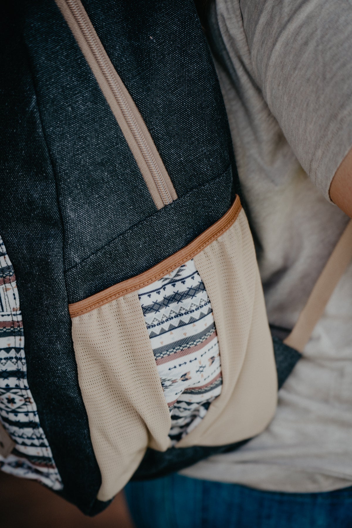 'Recess' Hooey Backpack Charcoal with Taupe/Phantom Comanche Pattern Accents