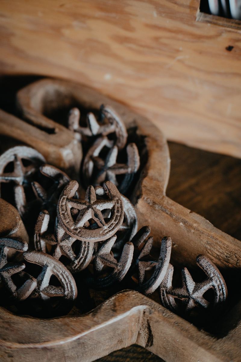 Cast Iron Horseshoe Draw Pulls (Sold in Singles)