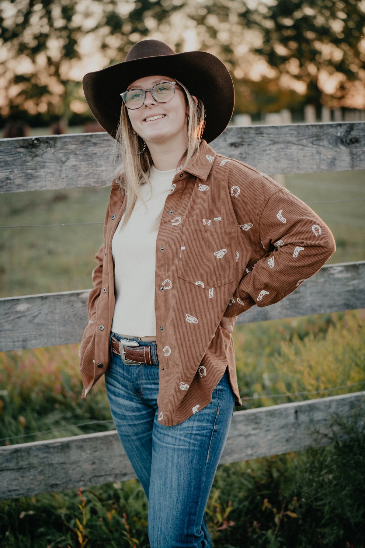 'Laine' Western Motif Embroidered Corduroy Shirt Jacket (2 Colours)