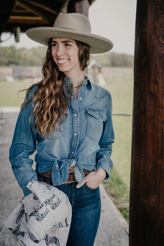'Harley' Wrangler Women's Vintage Fit Denim Pearl Snap Shirt (XS - XXL)