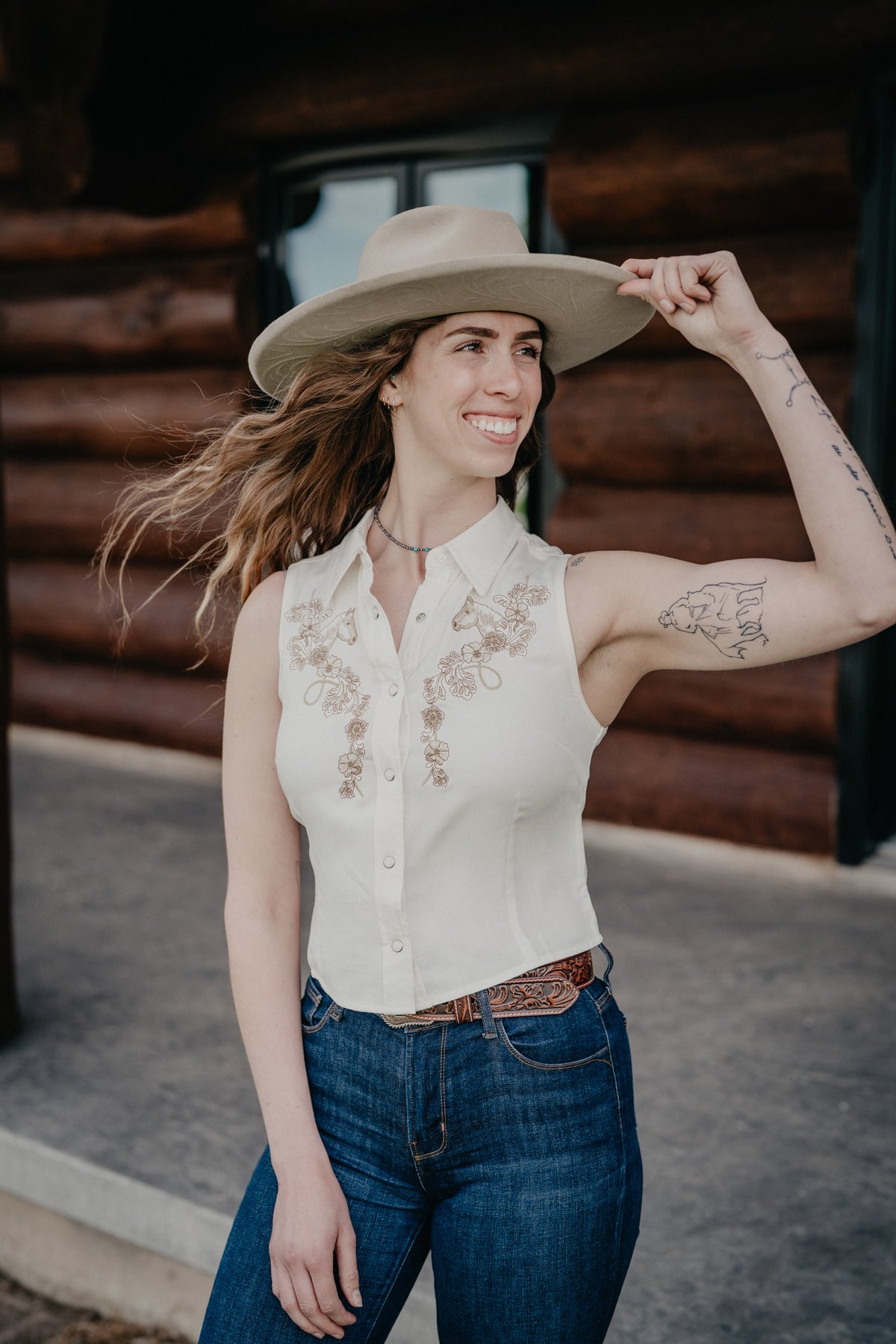 'Sherri' Wrangler Women's Sleeveless Horse Snap Top (XS-XL)