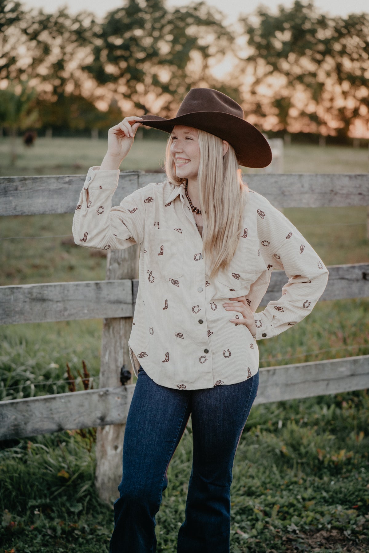 'Laine' Western Motif Embroidered Corduroy Shirt Jacket (2 Colours)