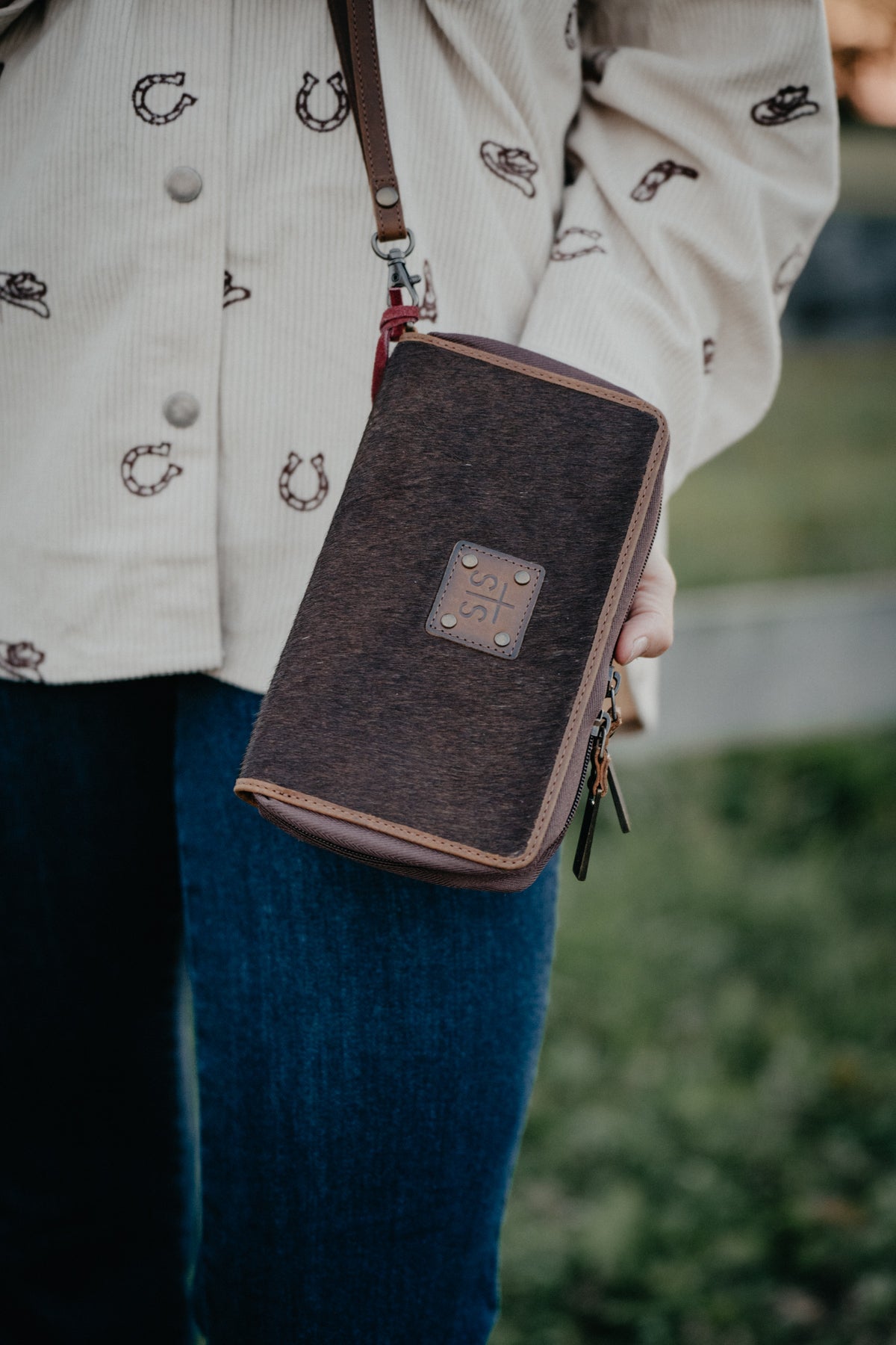 'Kacy Organizer' Cowhide Wallet 5