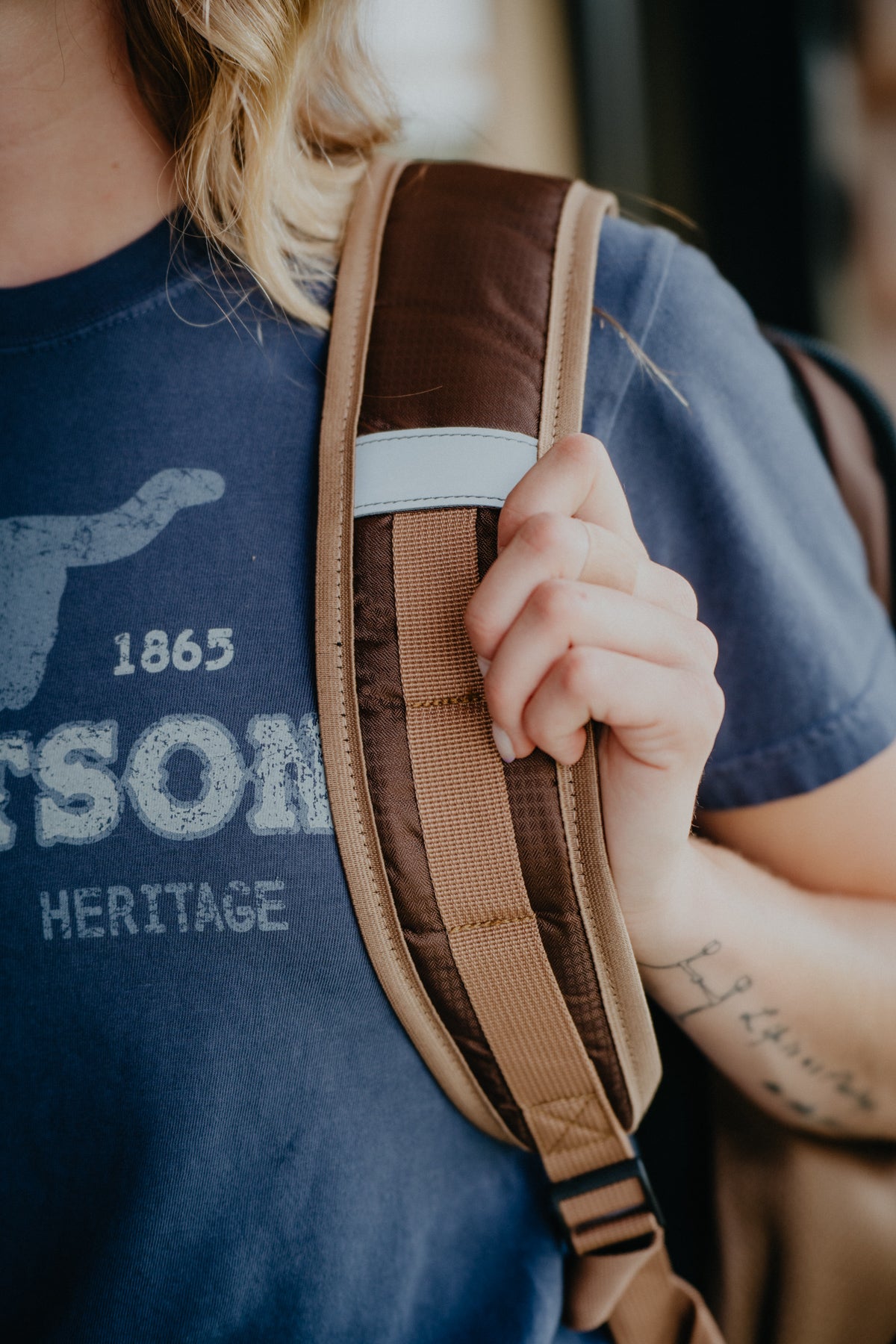 OX Hooey Backpack Brown Body w Tan Pocket/ Serape Accents
