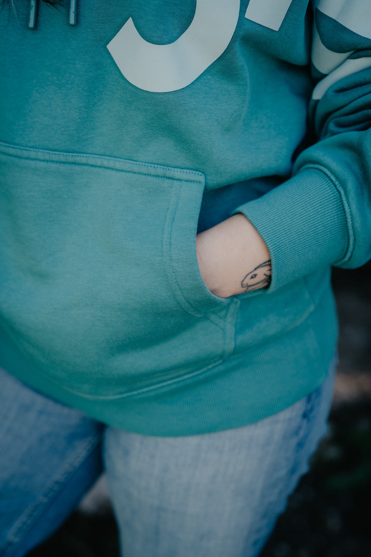 'Tiff' Women's Turquoise Wrangler Logo Hoodie