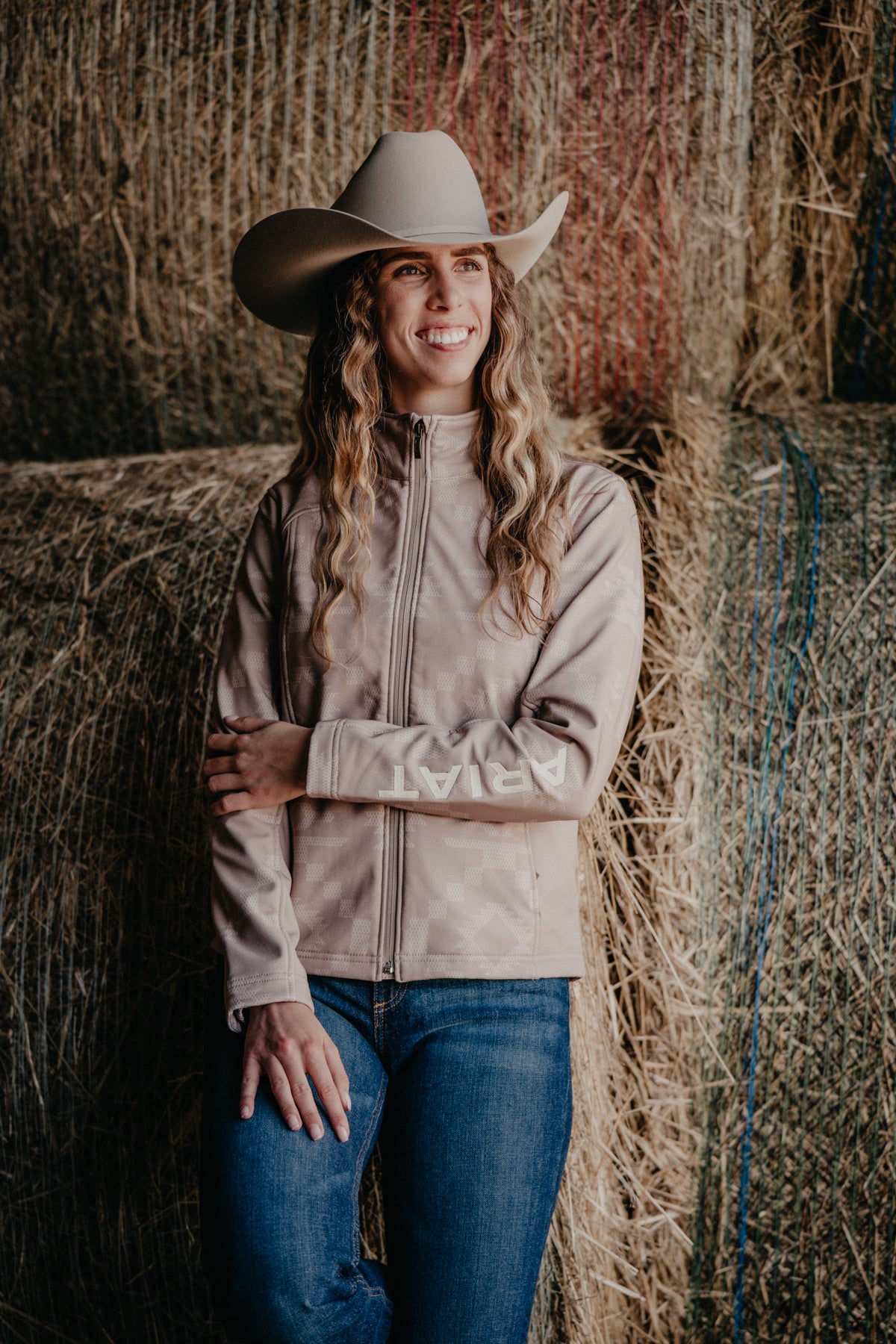 'Oakley' Ariat Logo Softshell Jacket (XS-XXL)